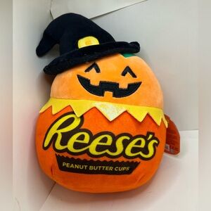 Halloween Squishmallows Reese’s Pieces Pumpkin Costume Plush